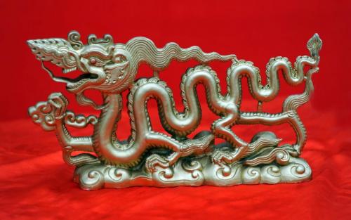 ÔNG NGUYỄN BÁ TÚ - GIÁM ĐỐC CÔNG TY MBA ĐẤU GIÁ TỪ THIỆN RỒNG THĂNG LONG SỐ HIỆU 369